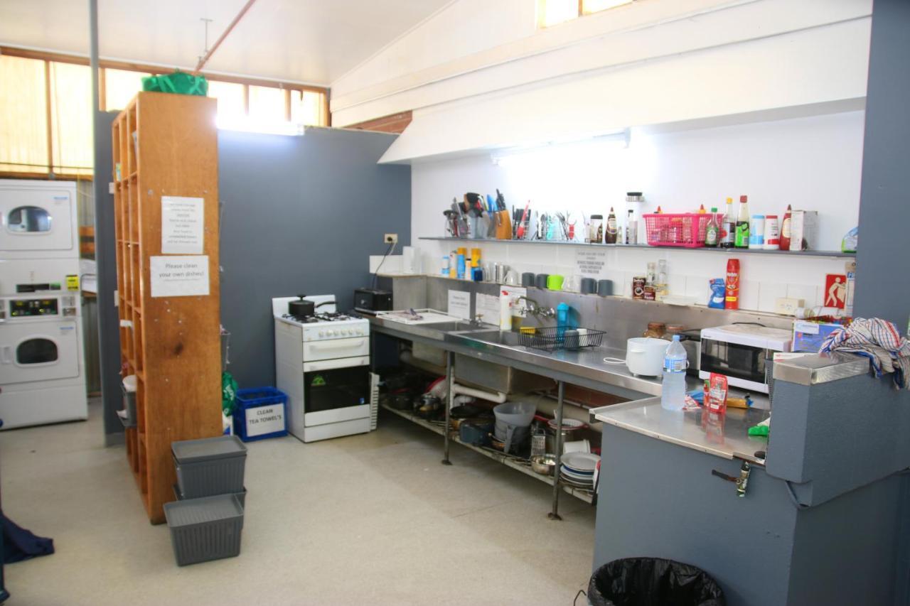 Cairns Waterfront Backpackers Hostel ภายนอก รูปภาพ
